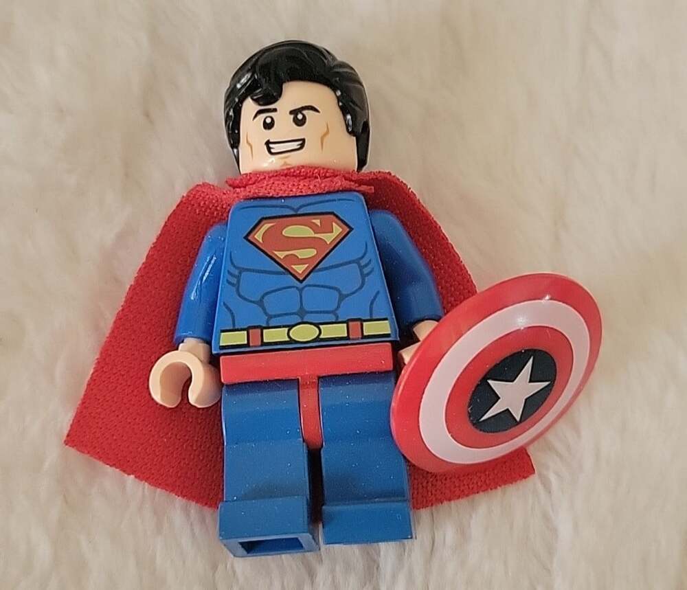 LEGO Superman Minifigure DC Super Heroes Justice League